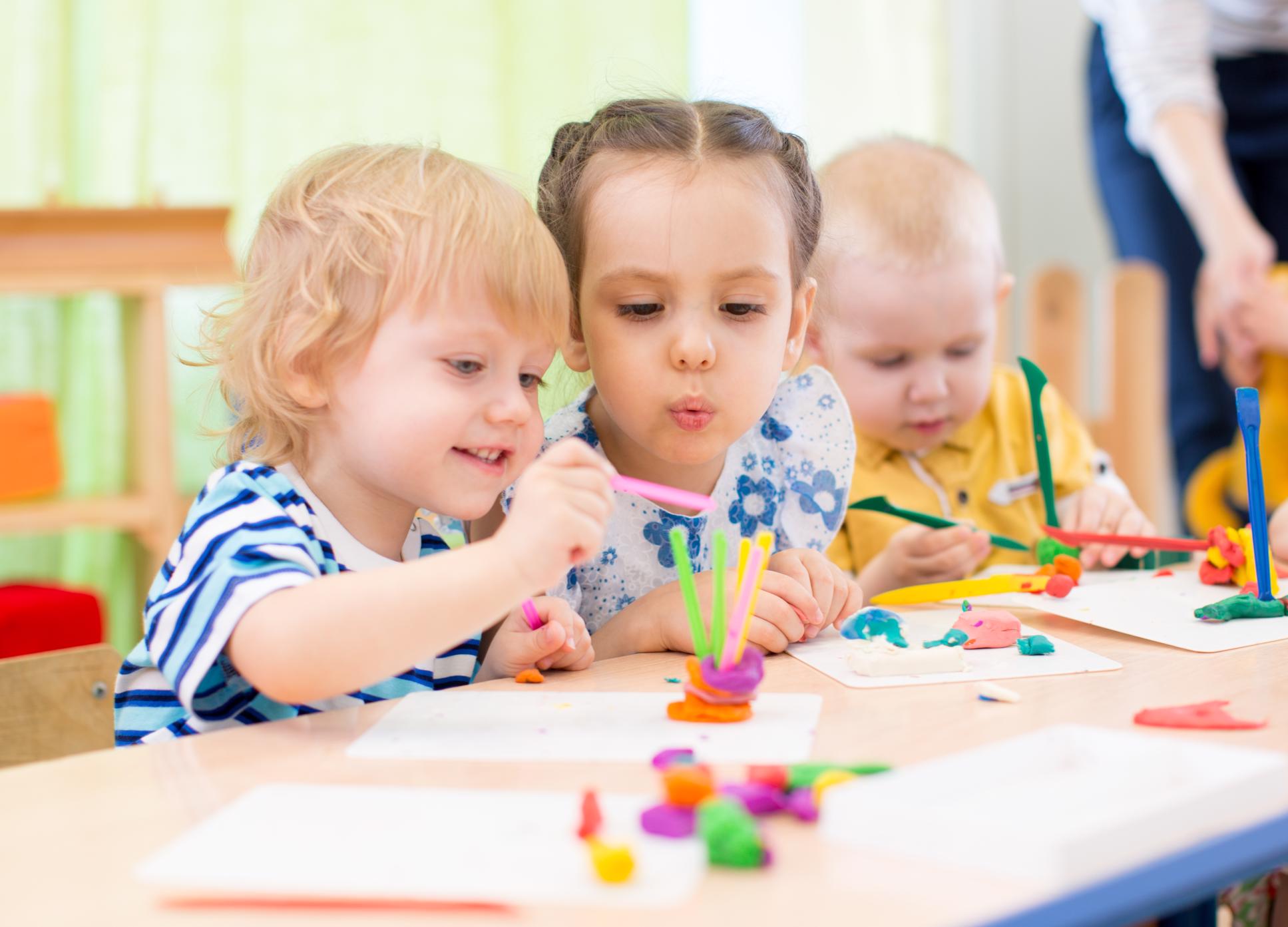 What’s the difference between child care and kindergarten/preschool